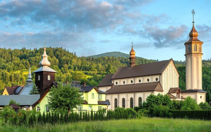 Religia i kościół w polityce Słowacji: jak biskupi i wierzący wpływają na decyzje rządu? Religia i kościół w polityce Słowacji: jak biskupi i wierzący wpływają na decyzje rządu?